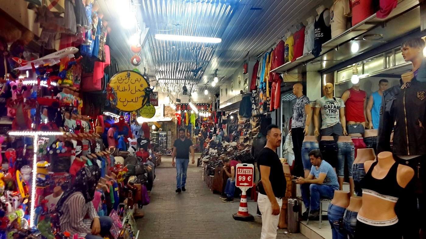 Antalya Old Bazaar Kaleici carsi giris alani